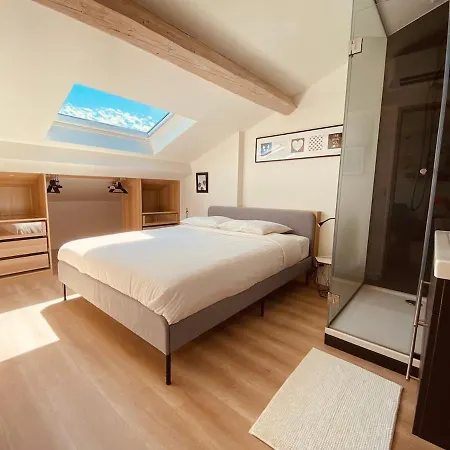 Chic Spacious 2br Few Steps From The Center Cannes